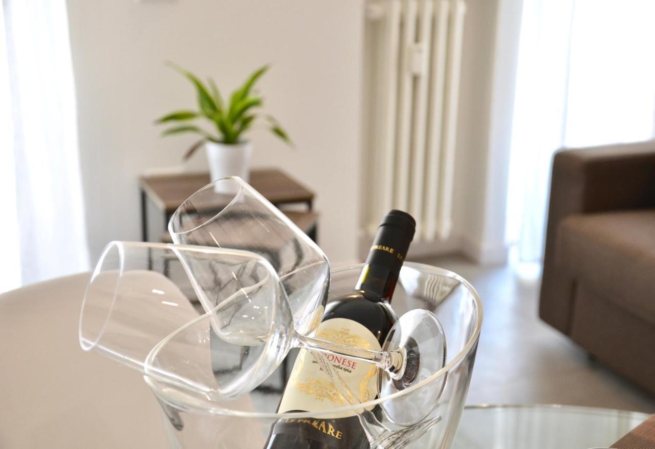 Flats4Rent Nikos Apartment Verona Ngoại thất bức ảnh