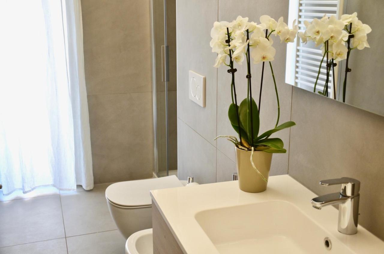 Flats4Rent Nikos Apartment Verona Ngoại thất bức ảnh