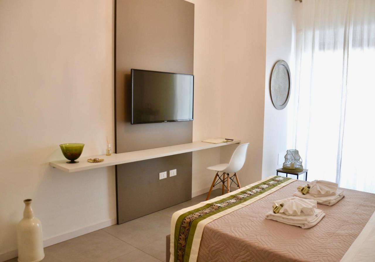 Flats4Rent Nikos Apartment Verona Ngoại thất bức ảnh